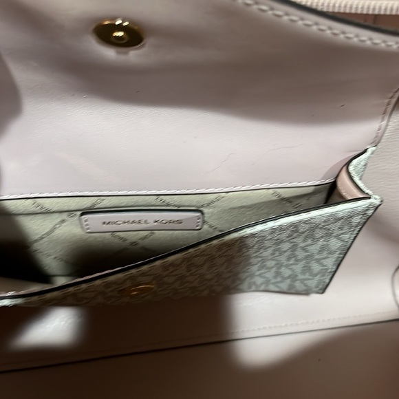 Michael Kors Charlotte Large 3-in-1 Tote Crossbody Handbag Leather Powder Blush - Picture 8 of 11